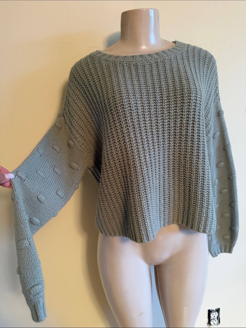 Women's Chunky High Low Knit Sweater - Sage Green